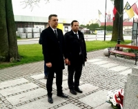 Złożenie kwiatów pod pomnikiem w 226 rocznicę uchwalenia Konstytucji 3 Maja