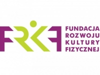 Zajęcia w ramach programu „Lokalny Animator Sportu” na Orliku w Skokowej